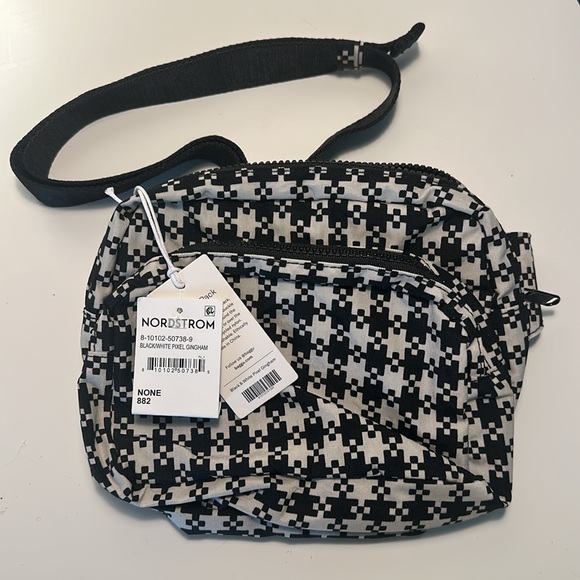 Baggu Fanny pack - Picture 2 of 3